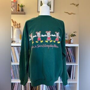 Vintage 1994 Size XL Disney Magical Christmas Faire Hanes Crew Sweatshirt